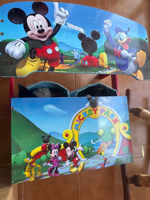 Escritorio infantil Mickey Mouse con almacenaje
