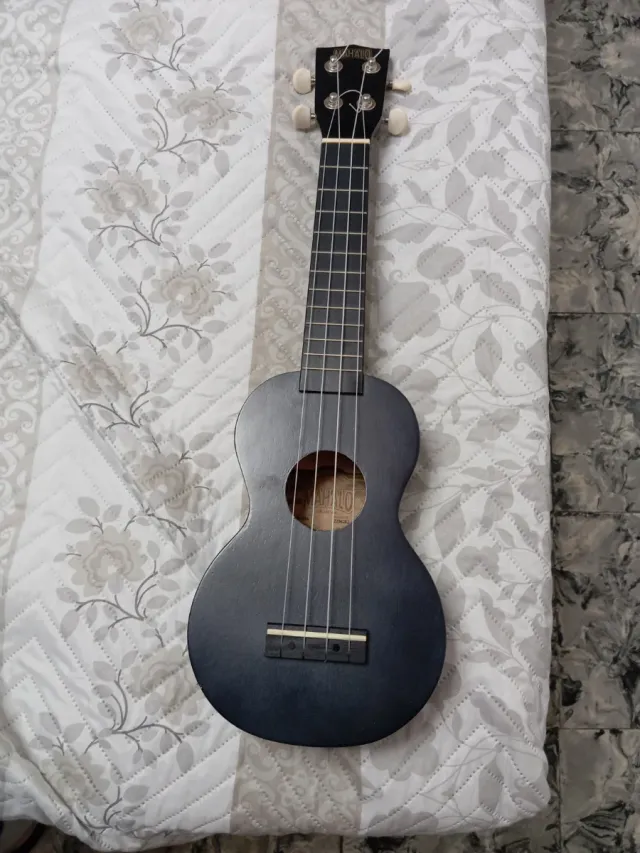 Ukelele soprano Mahalo