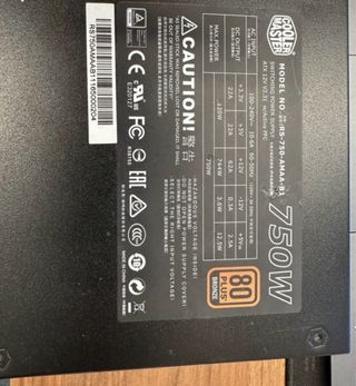 Alimentatore Cooler Master G750M