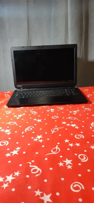Portátil Toshiba Pro Intel Core i5 como nuevo