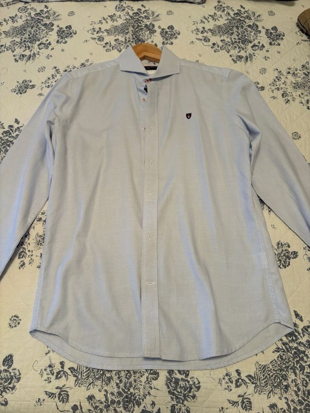 Camisa Álvaro Moreno azul claro talla S