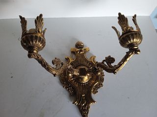 Aplique antiguo 2 brazos metal dorado