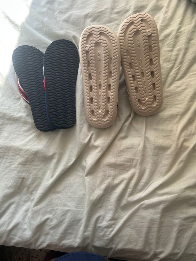Lote 2 pares chanclas hombre talla 44