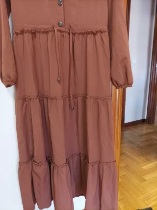 Vestido marrón niña