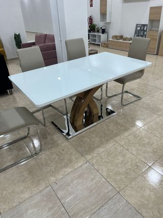 Mesa comedor extensible blanca y beige
