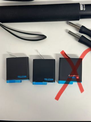 Caricatore multiplo + 2 batterie gopro 5-8