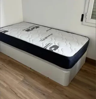 Canapé abatible con colchón