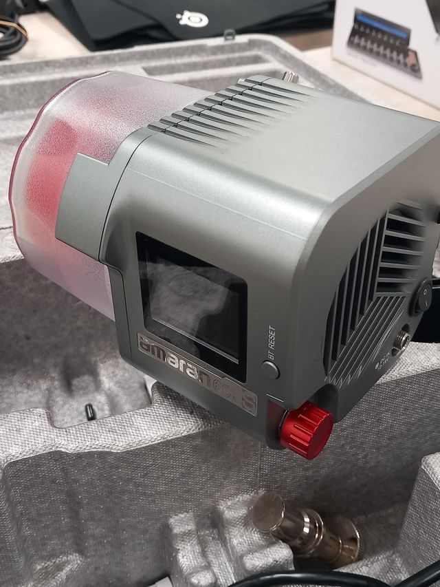 Foco LED Amaran 60x-S