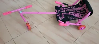 Patinete sentado rosa Biwond Roller