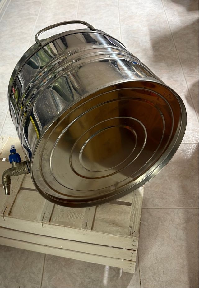 Bidone acciaio inox 30L con rubinetto