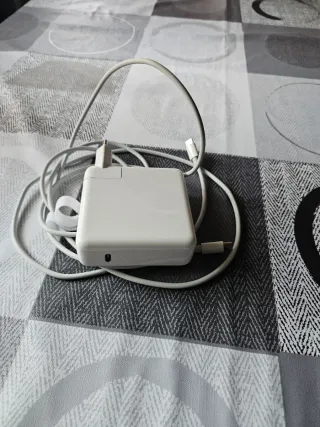 Cargador Apple MacBook 96 W..tipo C.....C