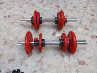 Mancuernas rojas ajustables