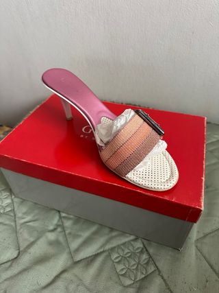 Sandalias Guess Talla 40 Verano Tacón