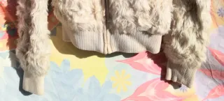 CAZADORA BEIGE CLARO DE PELO