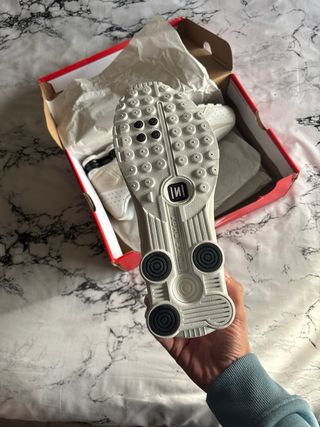 Nike Shox R4 Suede Blanco Goma