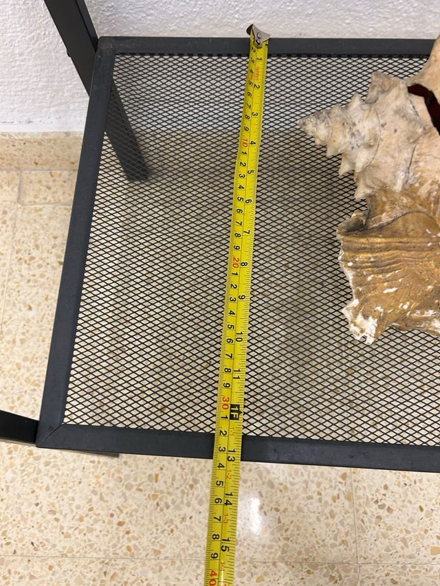 Estantería Metálica y Madera