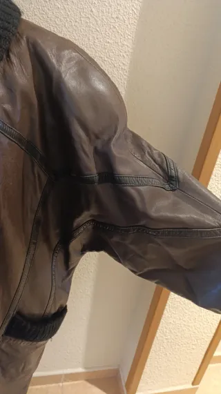 Abrigo de cuero vintage marrón y negro