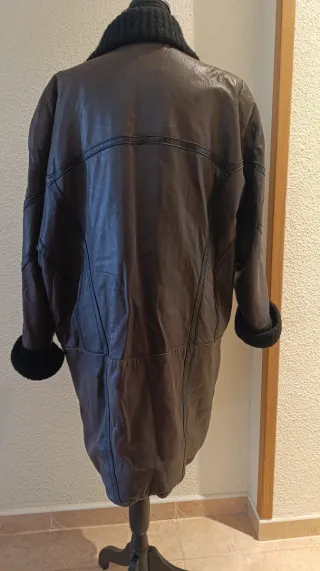 Abrigo de cuero vintage marrón y negro