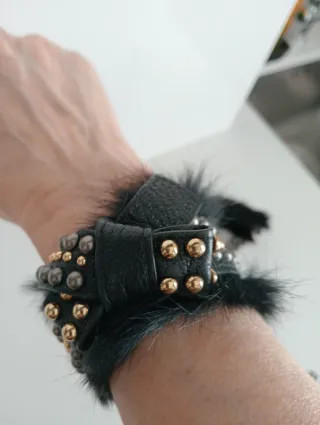 Collar y pulsera Bimba y Lola negro y dorado