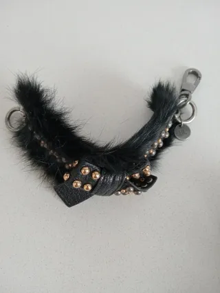 Collar y pulsera Bimba y Lola negro y dorado