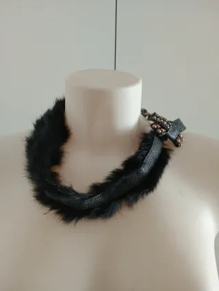 Collar y pulsera Bimba y Lola negro y dorado