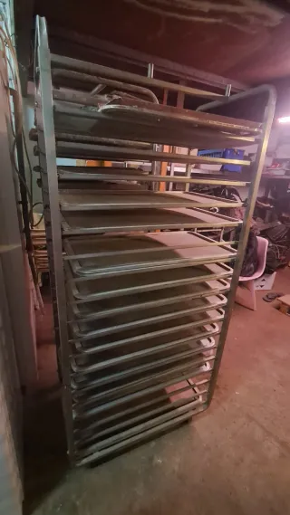 Carrito Bandejas 80x46  Inoxidable