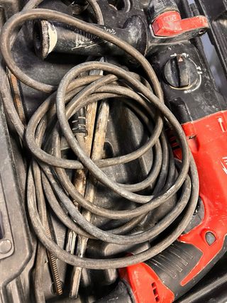 Taladro Milwaukee con maletín