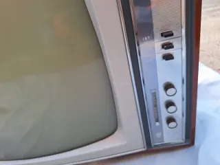 Televisor Philips Vintage Marrón y Beige