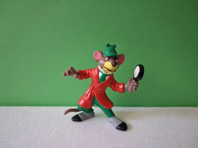 Figura PVC de Basile, el ratón detective.