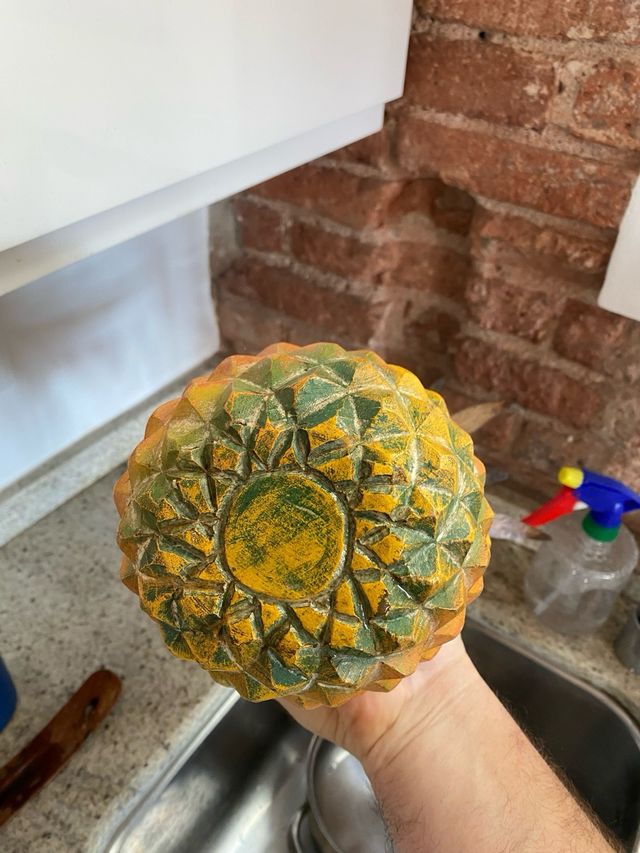 Piña Decorativa Madera y Hierro