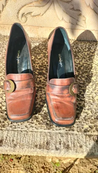 Zapatos de tacón talla 38 por separado