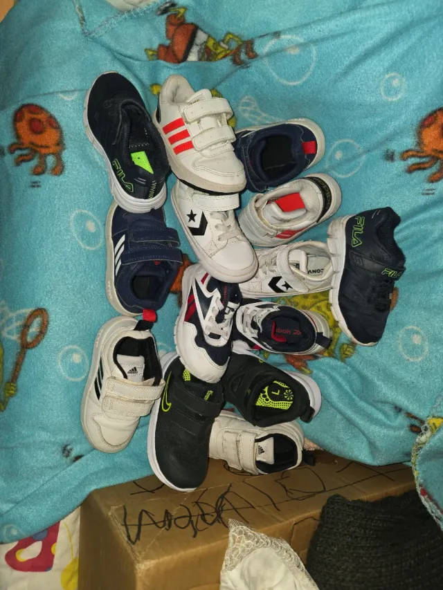 Lote Zapatillas Deportivas Niñ@ Tallas Varias