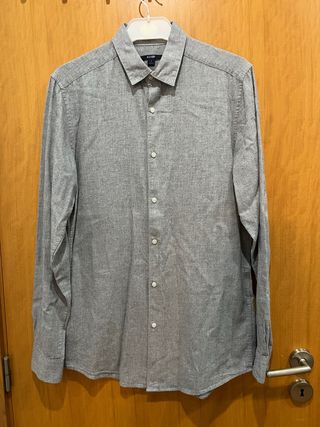 Camisa Kiabi cinza homem