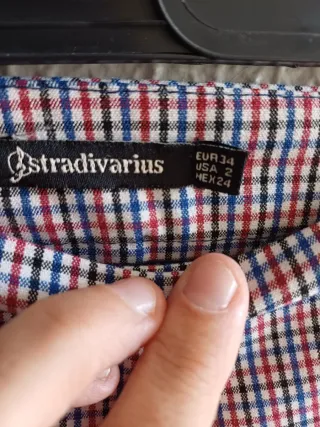 Pantalón pitillo cuadros Stradivarius T.34