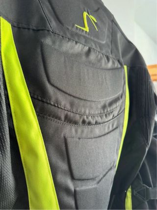 Chaqueta Moto 4 Estaciones Negra y Flúor