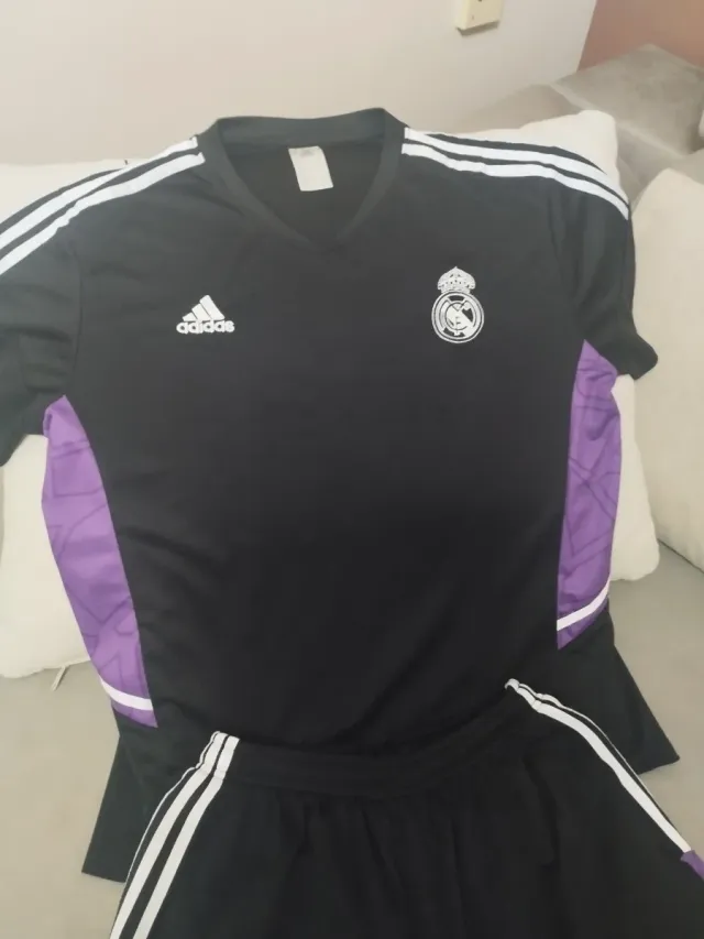 Conjunto Real Madrid Adidas Negro/Morado