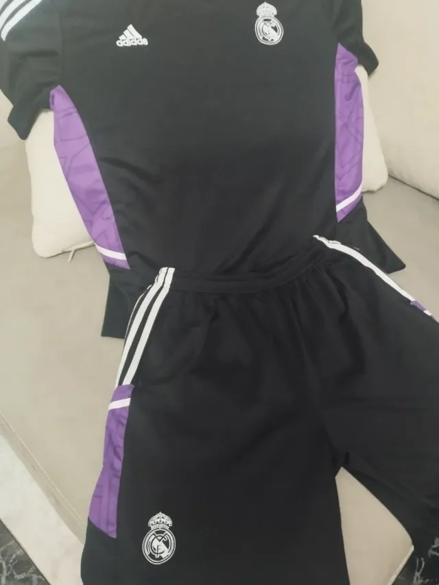 Conjunto Real Madrid Adidas Negro/Morado