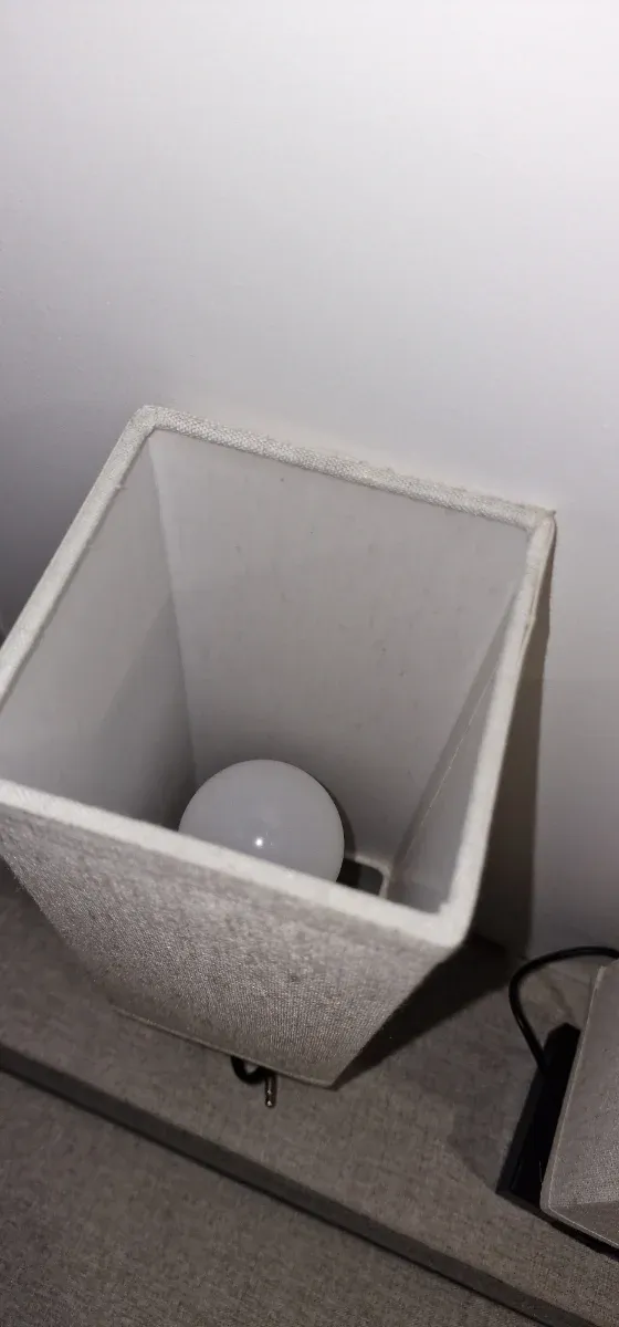 Lamparas elegantes con Puertos USB