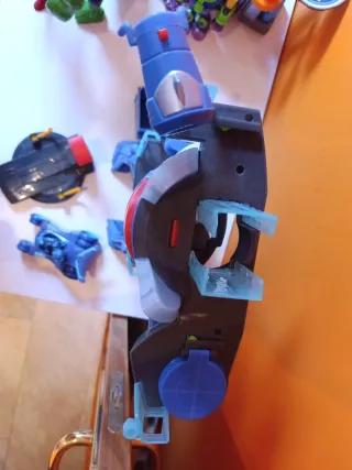 Cuartel de los PJ Maks