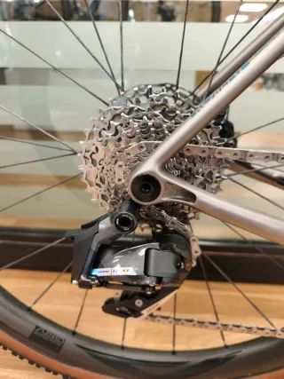 Bicicleta Gravel Titanio Robert Frameworks