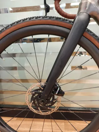 Bicicleta Gravel Titanio Robert Frameworks