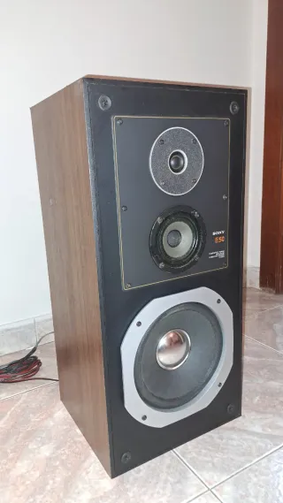 Altavoz Sony E50 vintage
