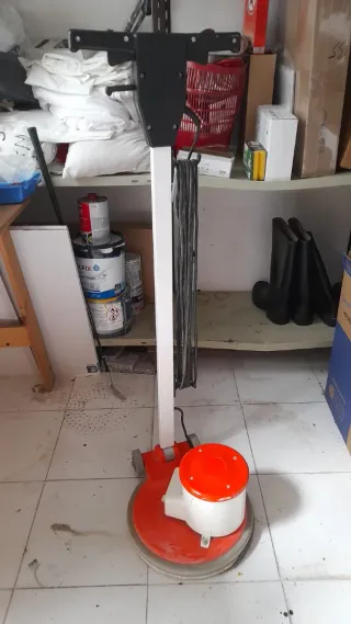 Pulidora Superlux RM 305-CD