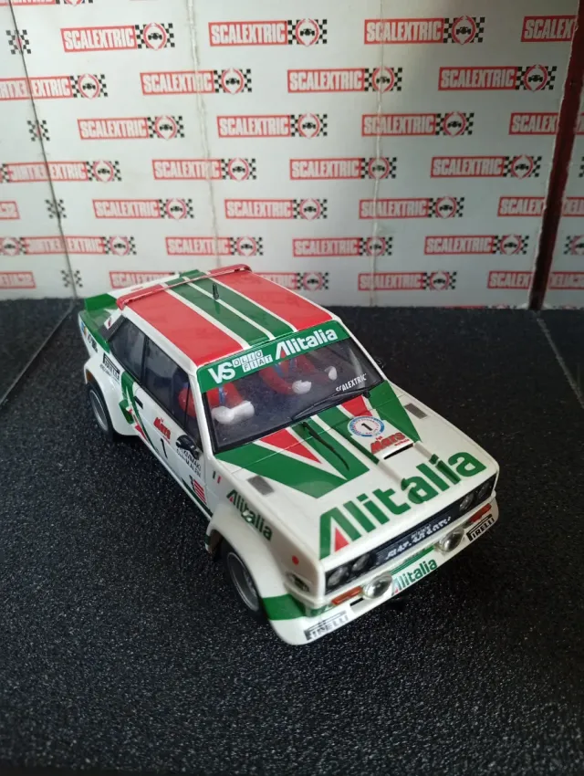 Scalextric Fiat Abarth 131 Alitalia