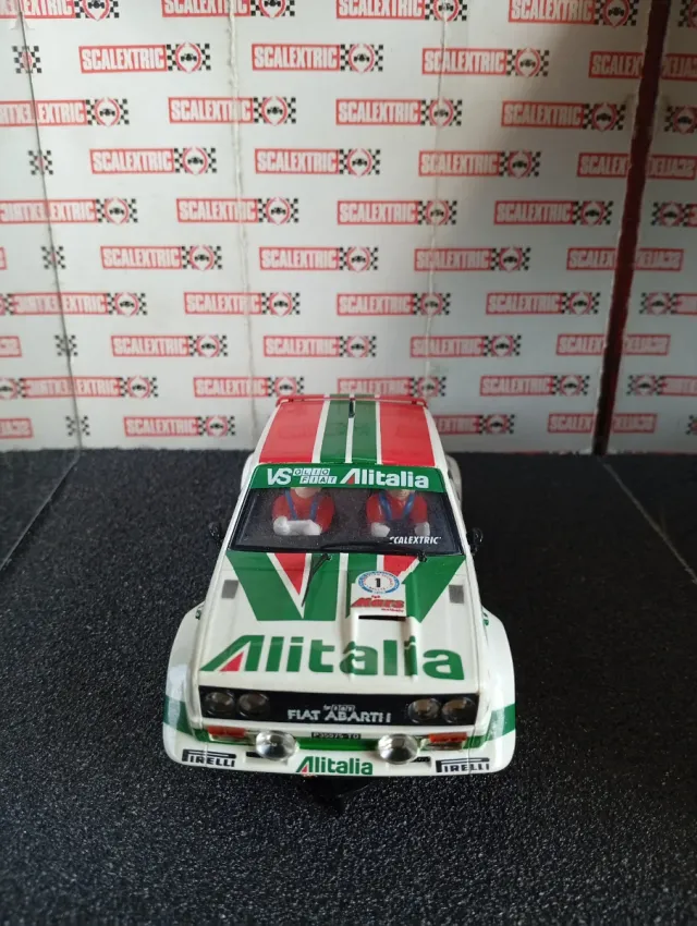 Scalextric Fiat Abarth 131 Alitalia