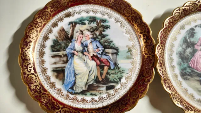 Juego de 2 Platos Decorativos Románticos