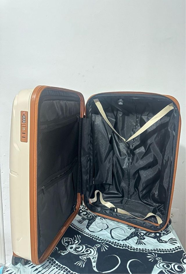 Maleta K-Way Beige con Ruedas