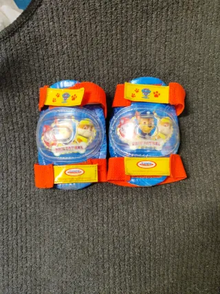 Patines Patrulla Canina con rodilleras y coderas