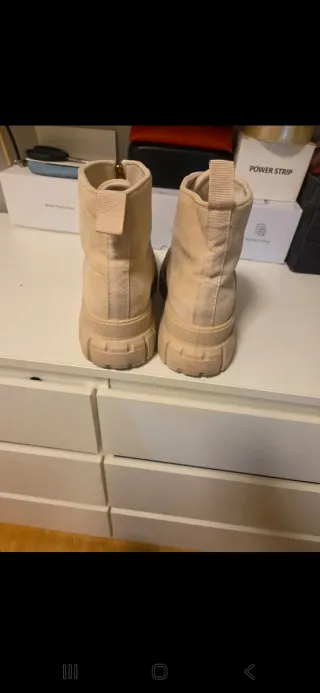 Botines Guess Beige Cremallera