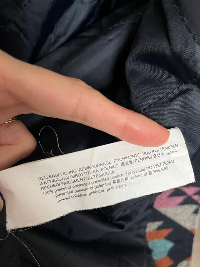 Abrigo Pull&Bear estampado étnico Talla M